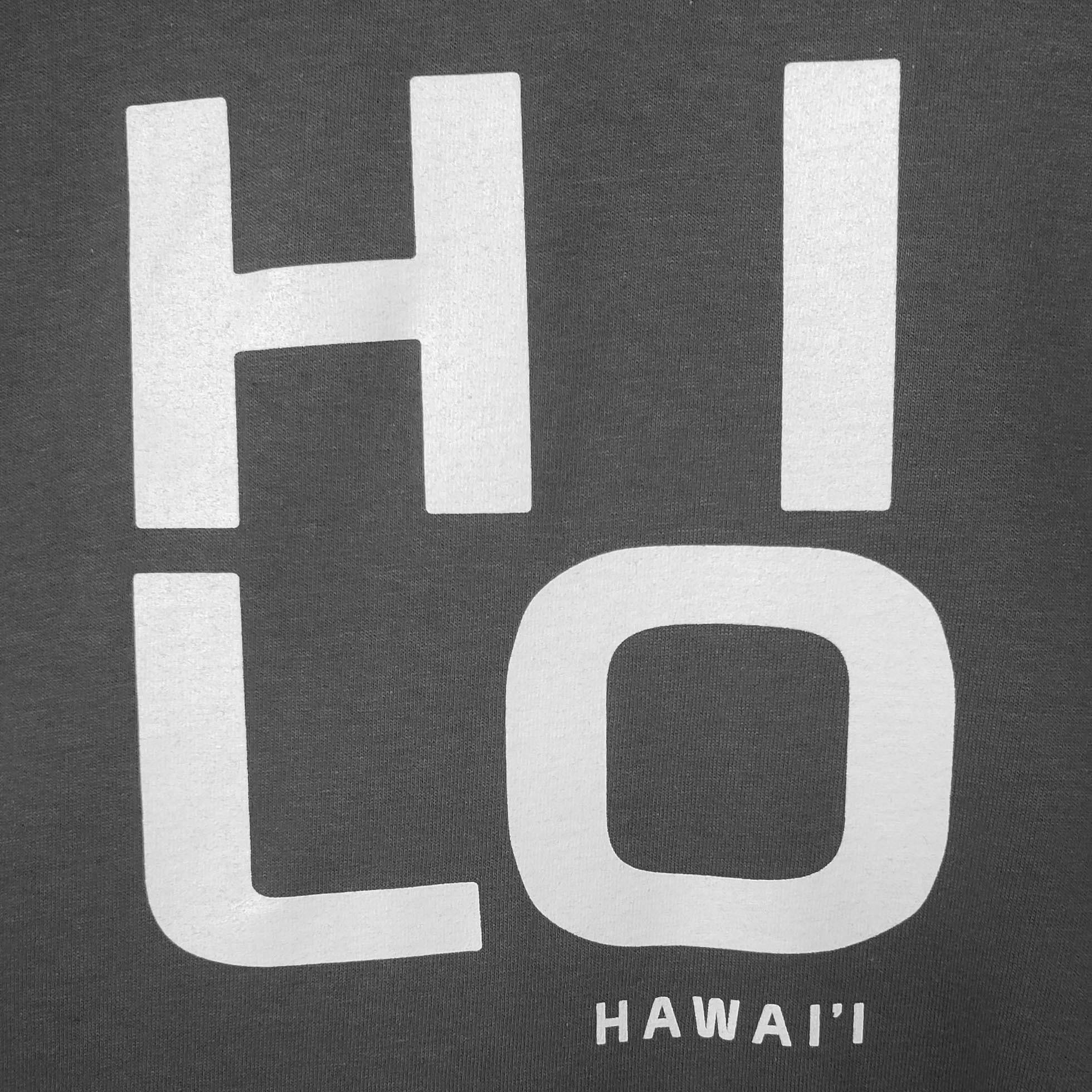 HILO - T-shirt.